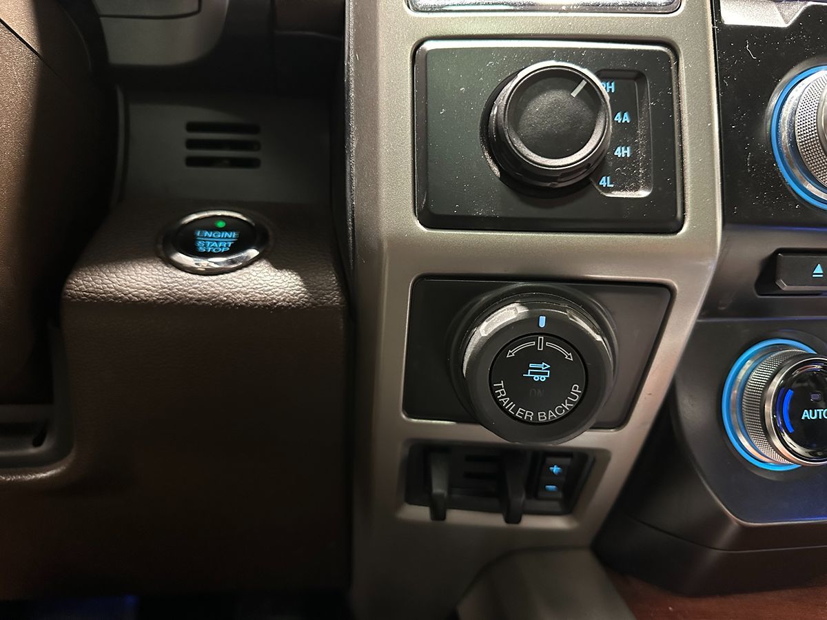 2016 Ford F-150 King Ranch photo 32
