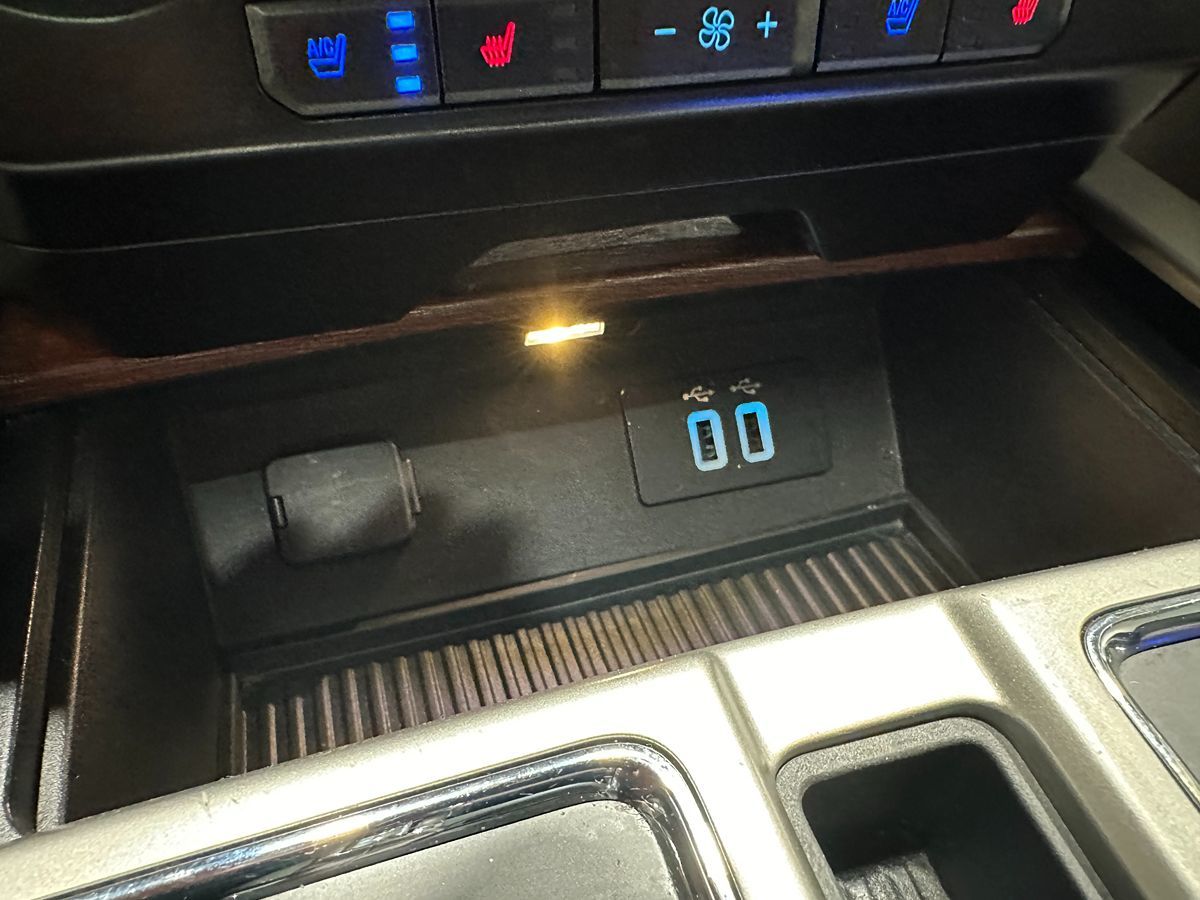 2016 Ford F-150 King Ranch photo 33