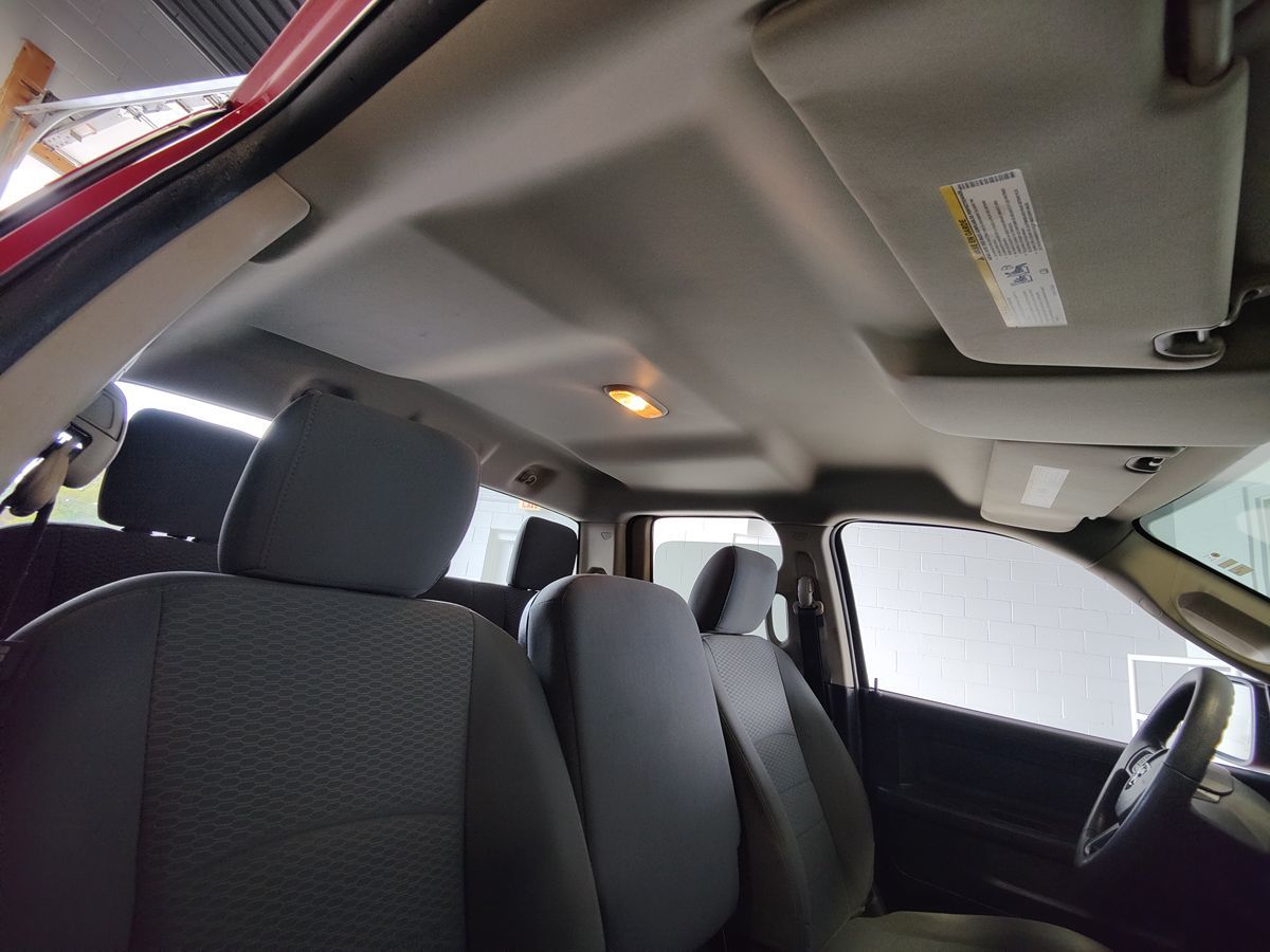 2018 Ram 1500 Express photo 12
