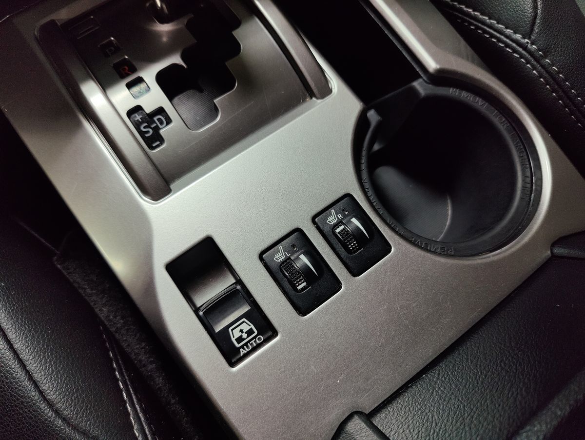 2023 Toyota 4Runner SR5 Premium photo 23