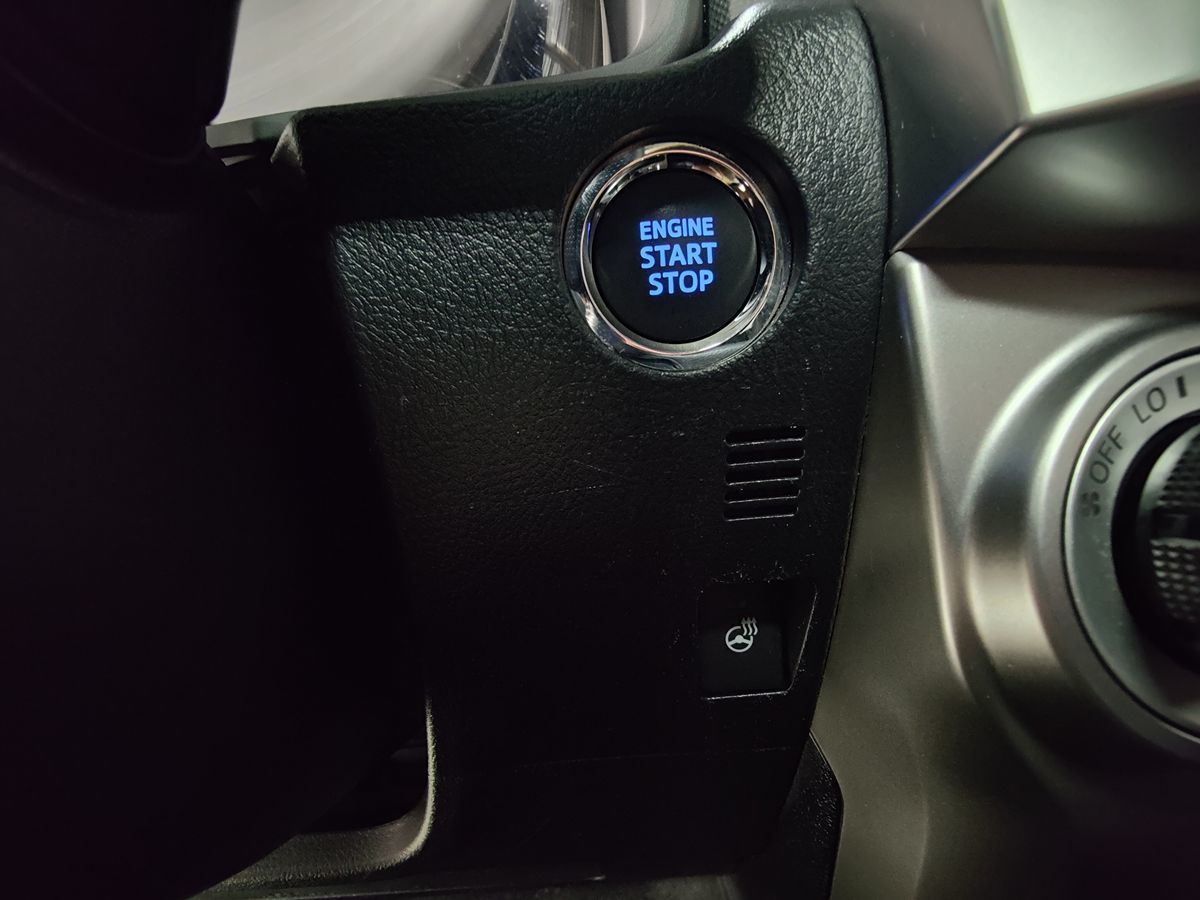 2023 Toyota 4Runner SR5 Premium photo 24