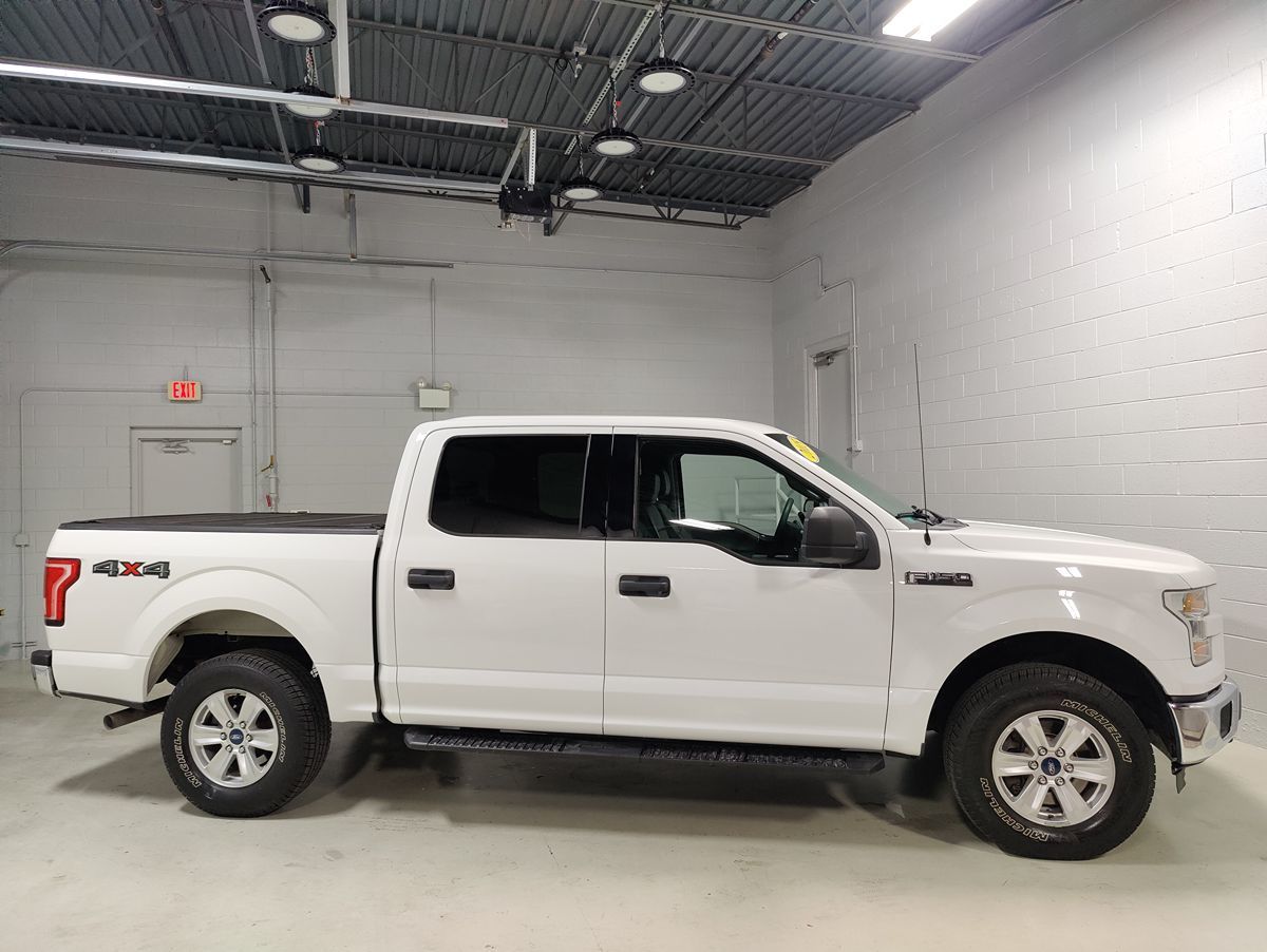 2015 Ford F-150 XLT photo 5