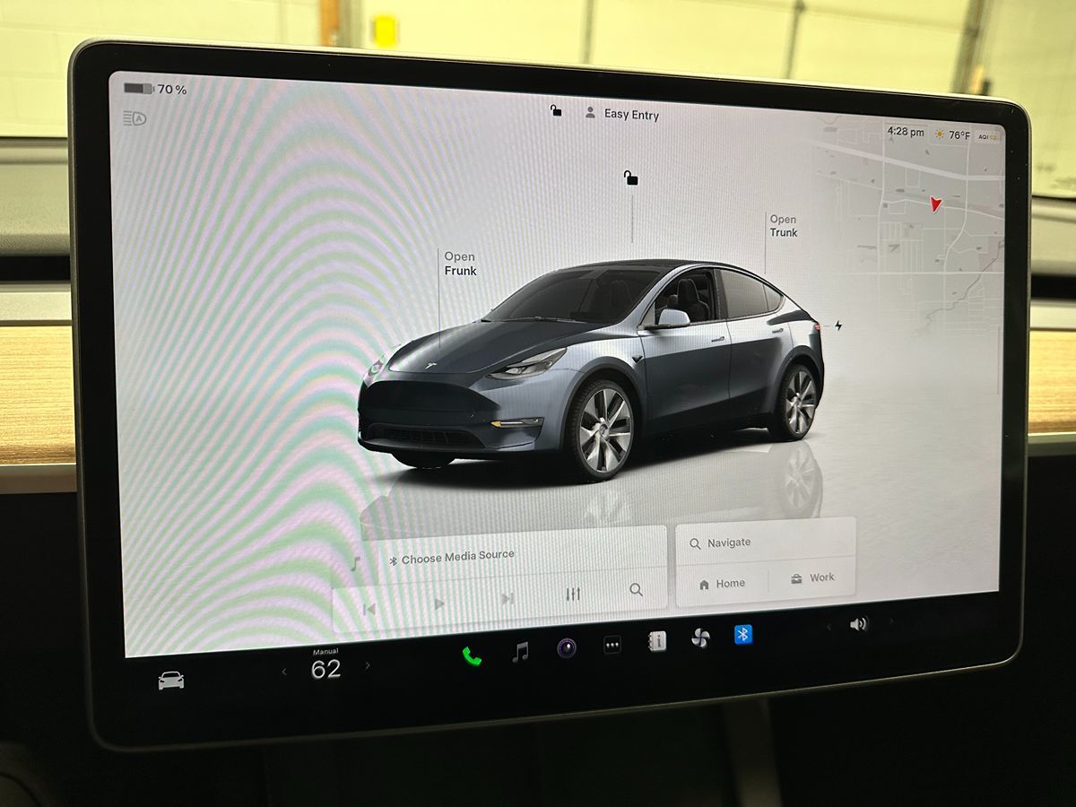 2023 Tesla Model Y Long Range photo 24