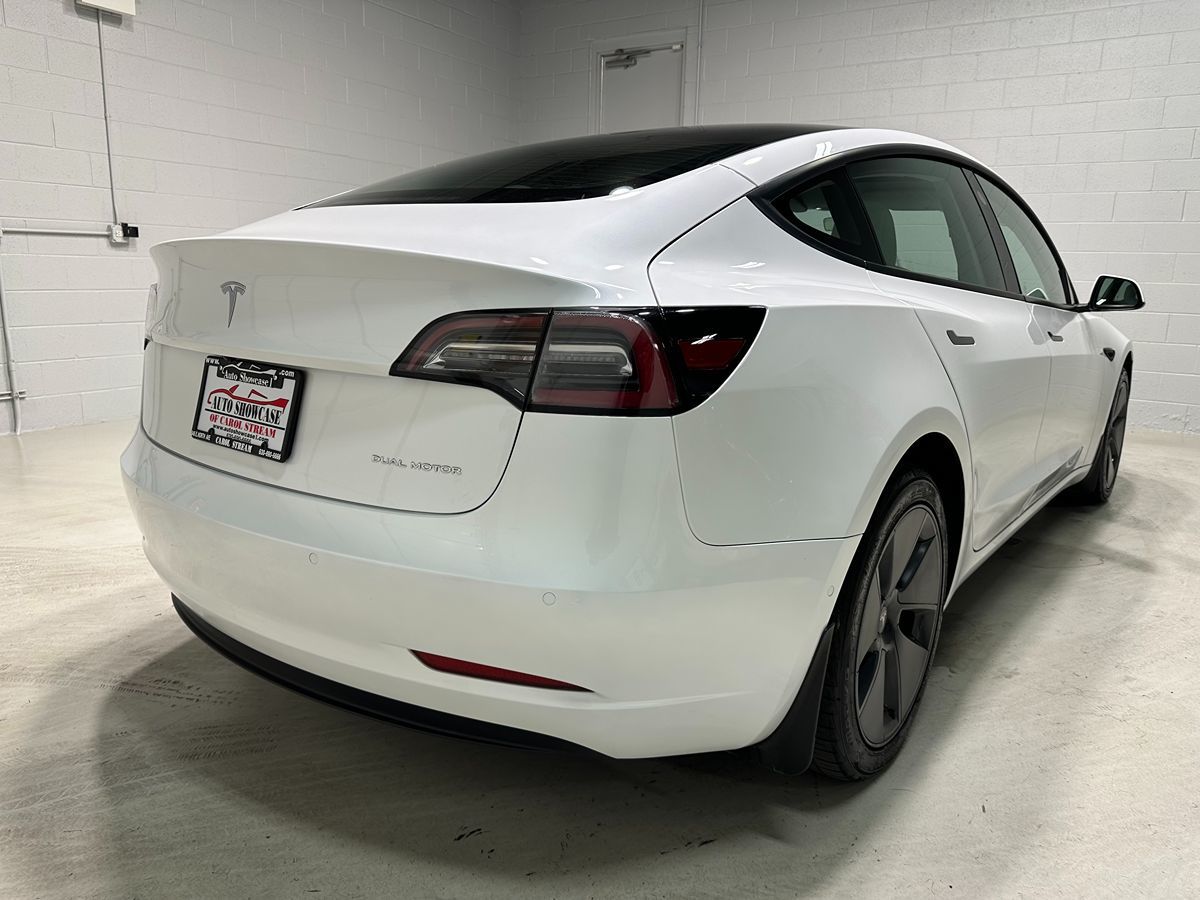 2022 Tesla Model 3 Long Range photo 5