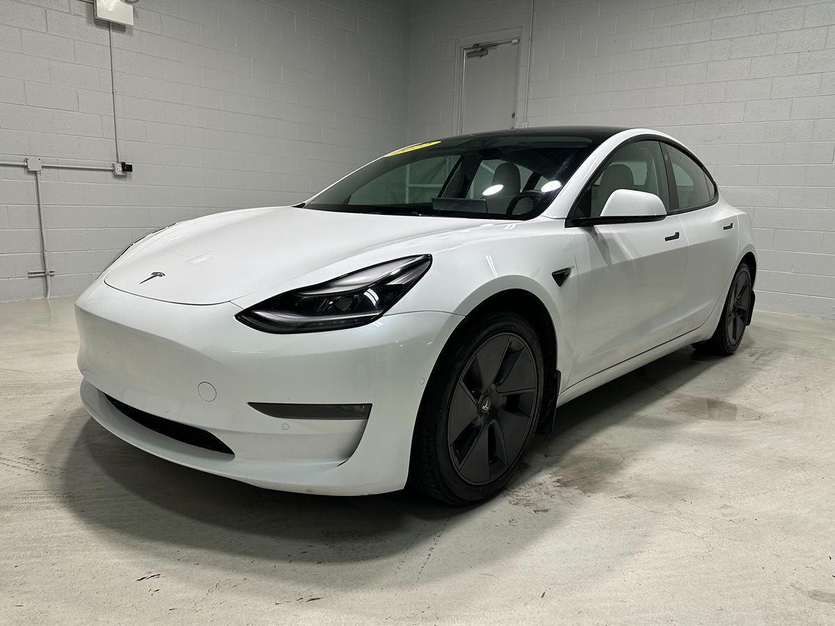 2022 Tesla Model 3 Long Range photo 17