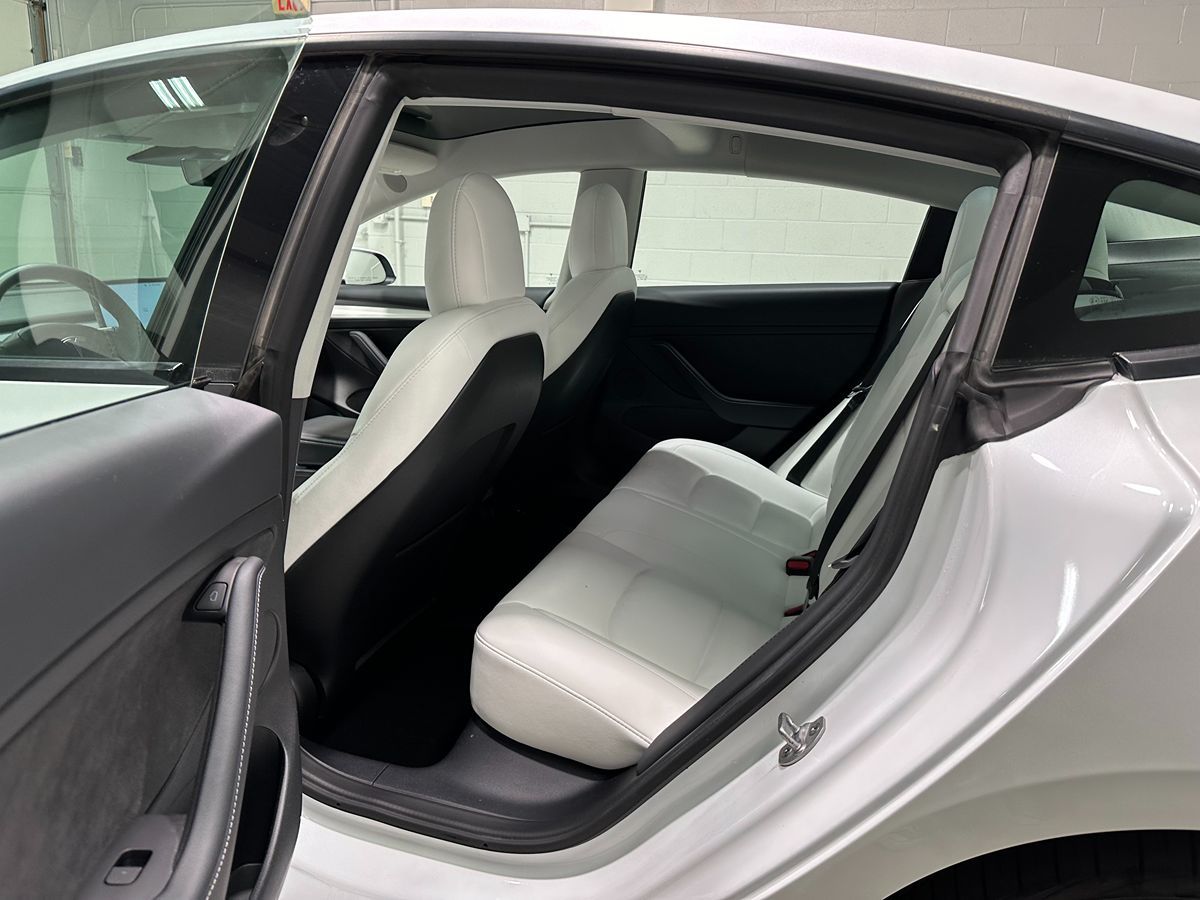 2022 Tesla Model 3 Long Range photo 20