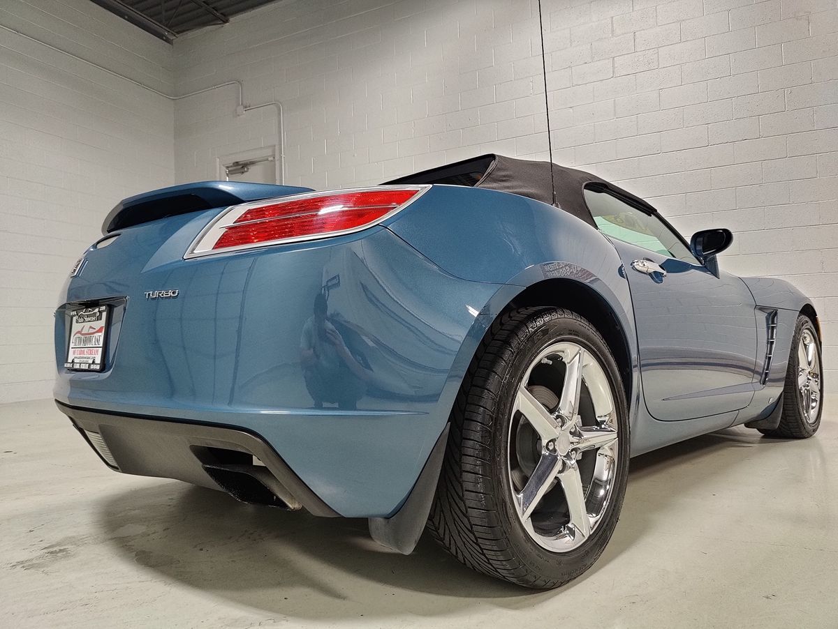 2008 Saturn Sky Turbo Convertible photo 8