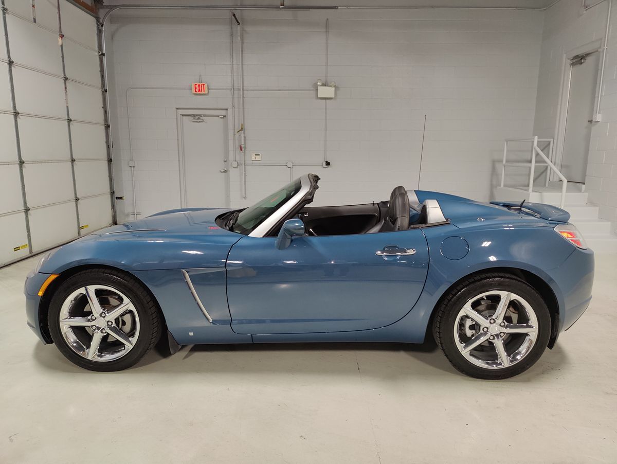 2008 Saturn Sky Turbo Convertible photo 20