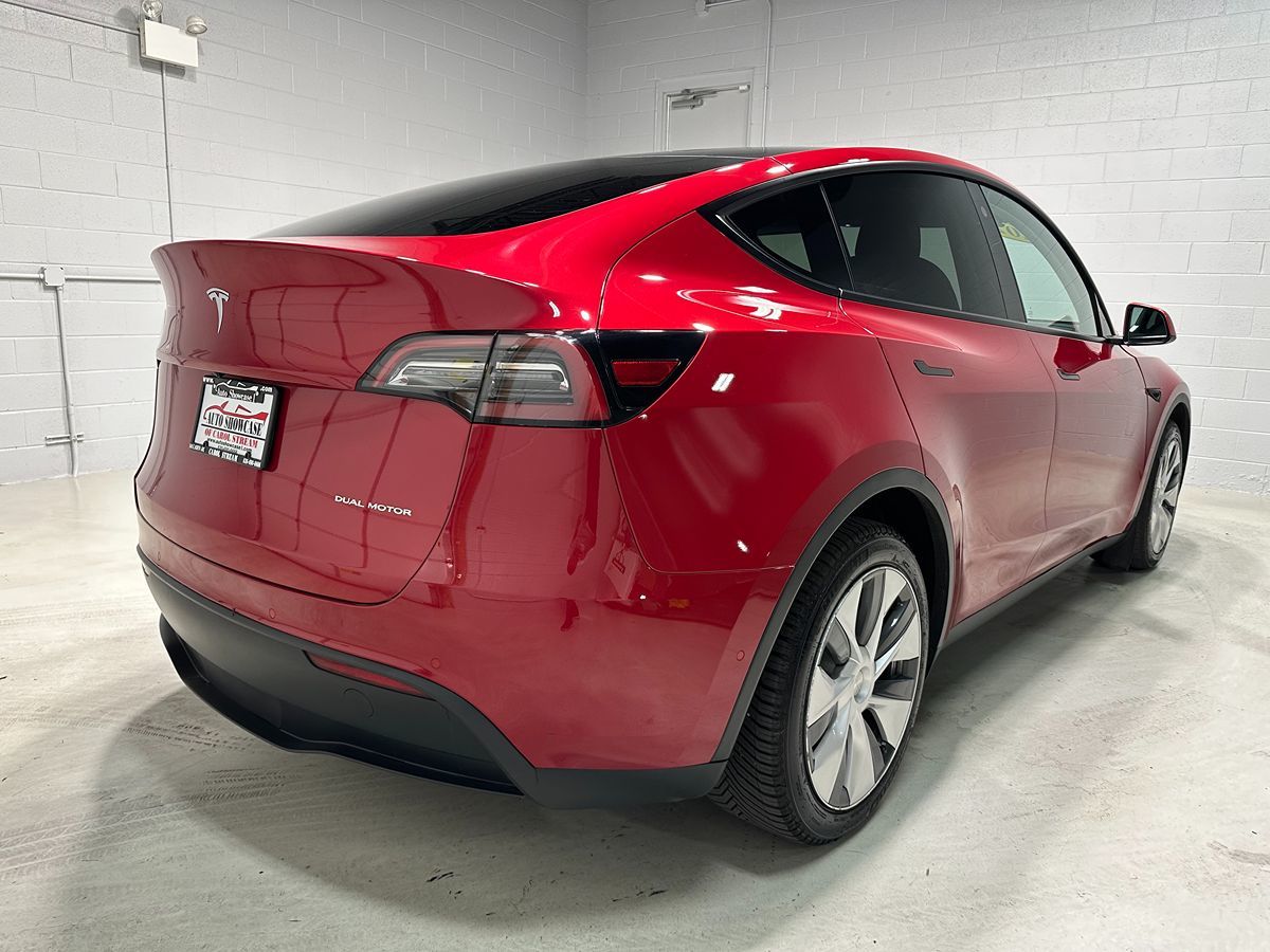 2022 Tesla Model Y Long Range photo 5