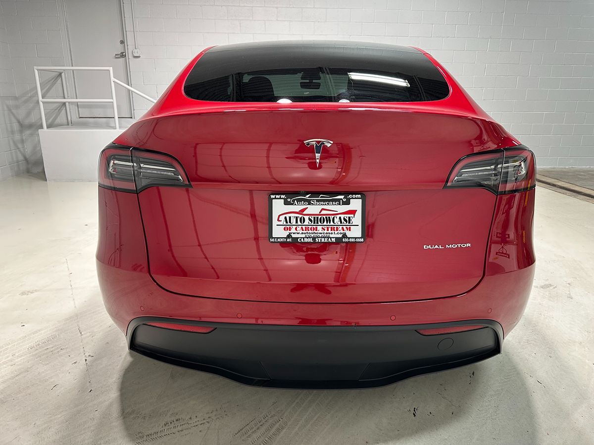 2022 Tesla Model Y Long Range photo 6