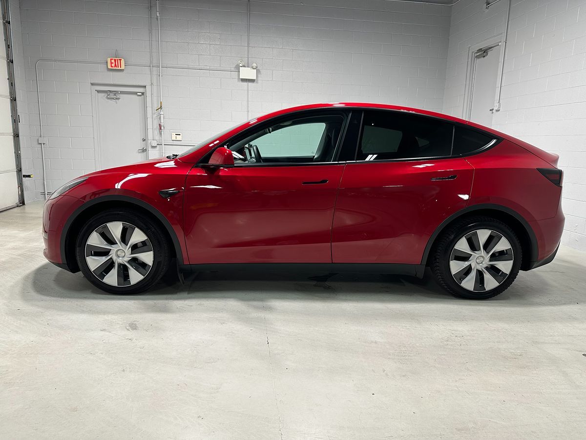 2022 Tesla Model Y Long Range photo 14