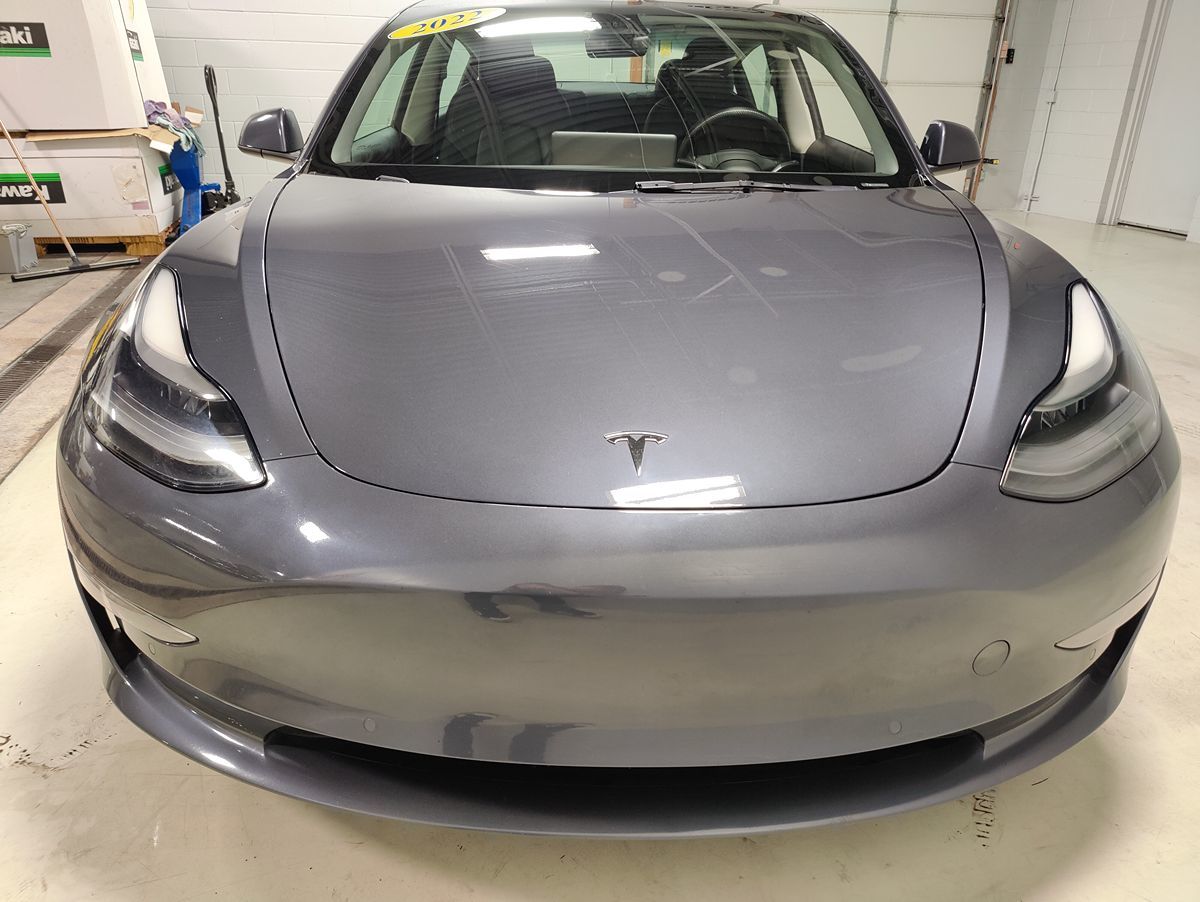 2022 Tesla Model 3 Long Range photo 3