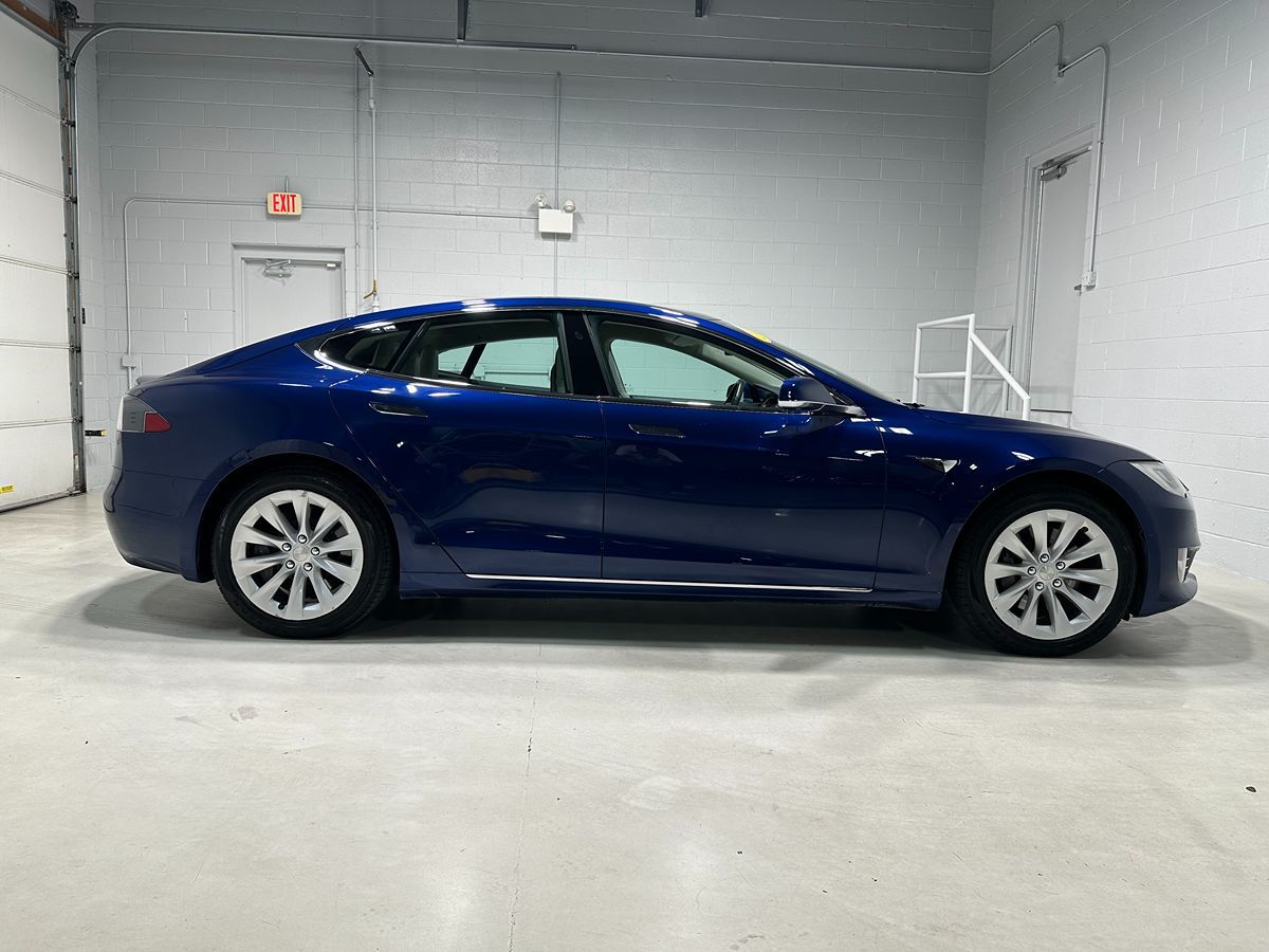 2018 Tesla Model S 75D photo 2