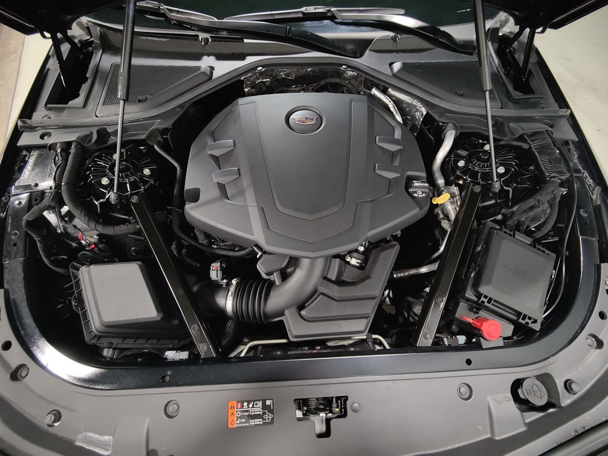 2020 Cadillac CT6 Luxury photo 4