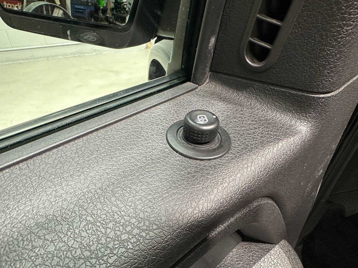 2014 Ford F-150 FX4 - Photo 17