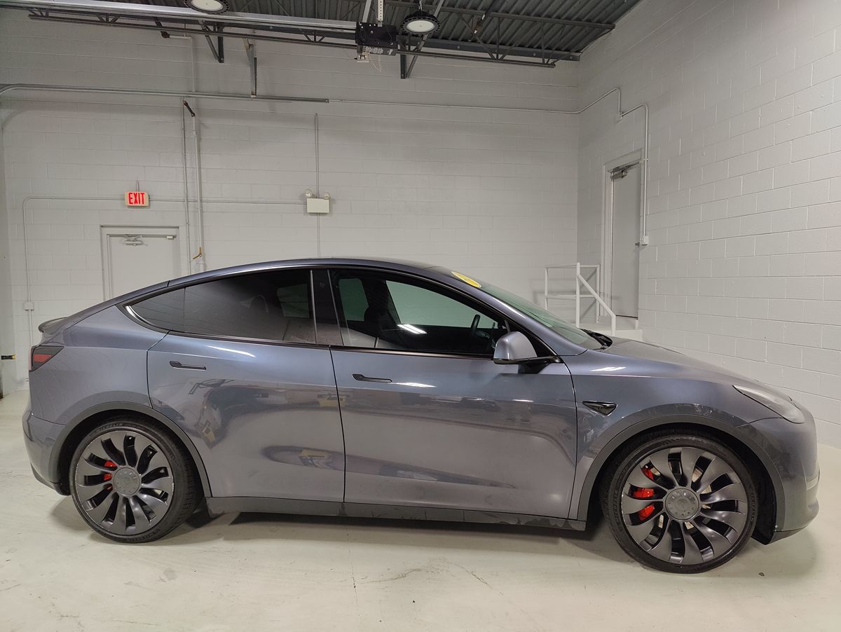 2020 Tesla Model Y Performance photo 4