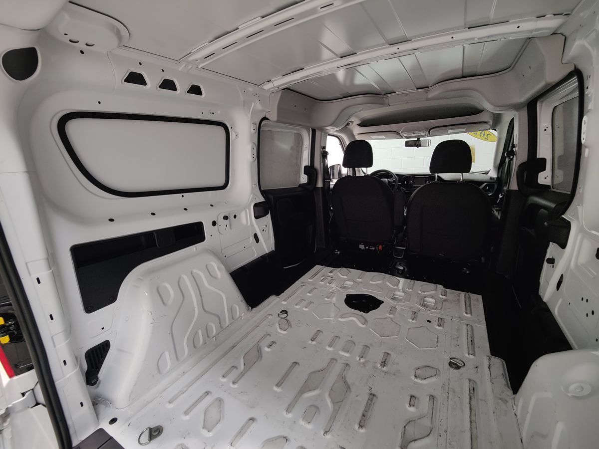 2022 Ram ProMaster City Tradesman photo 4