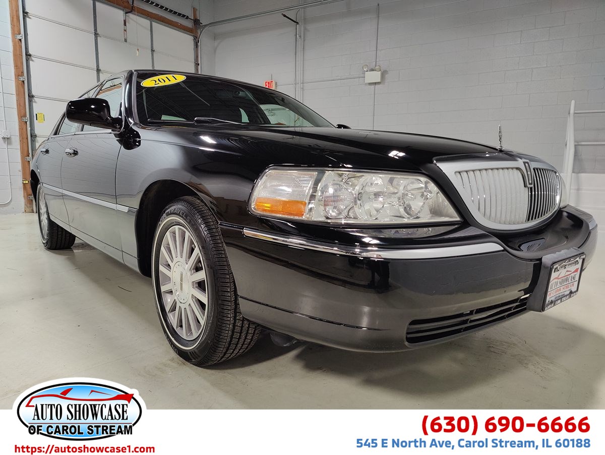 2011 Lincoln Town Car