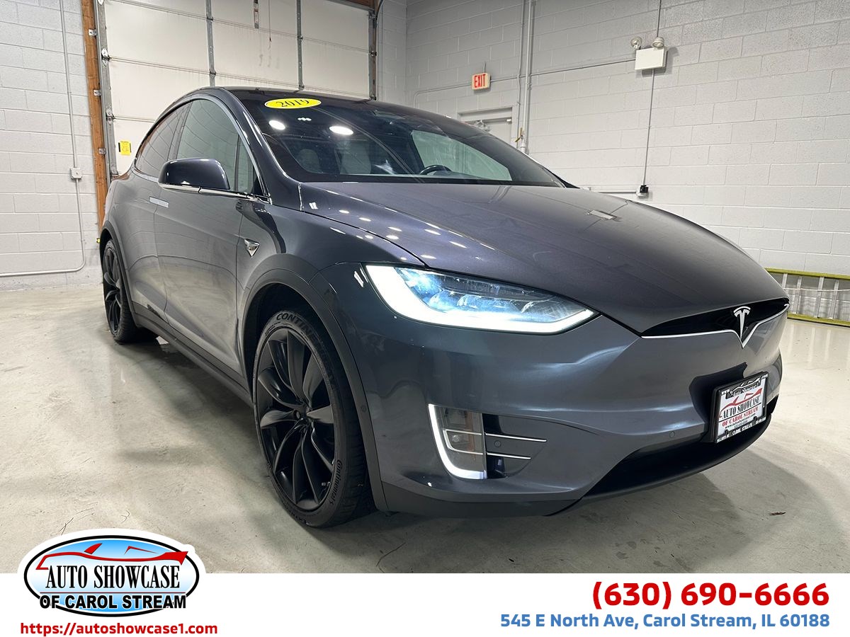 2019 Tesla Model X Standard Range's photo