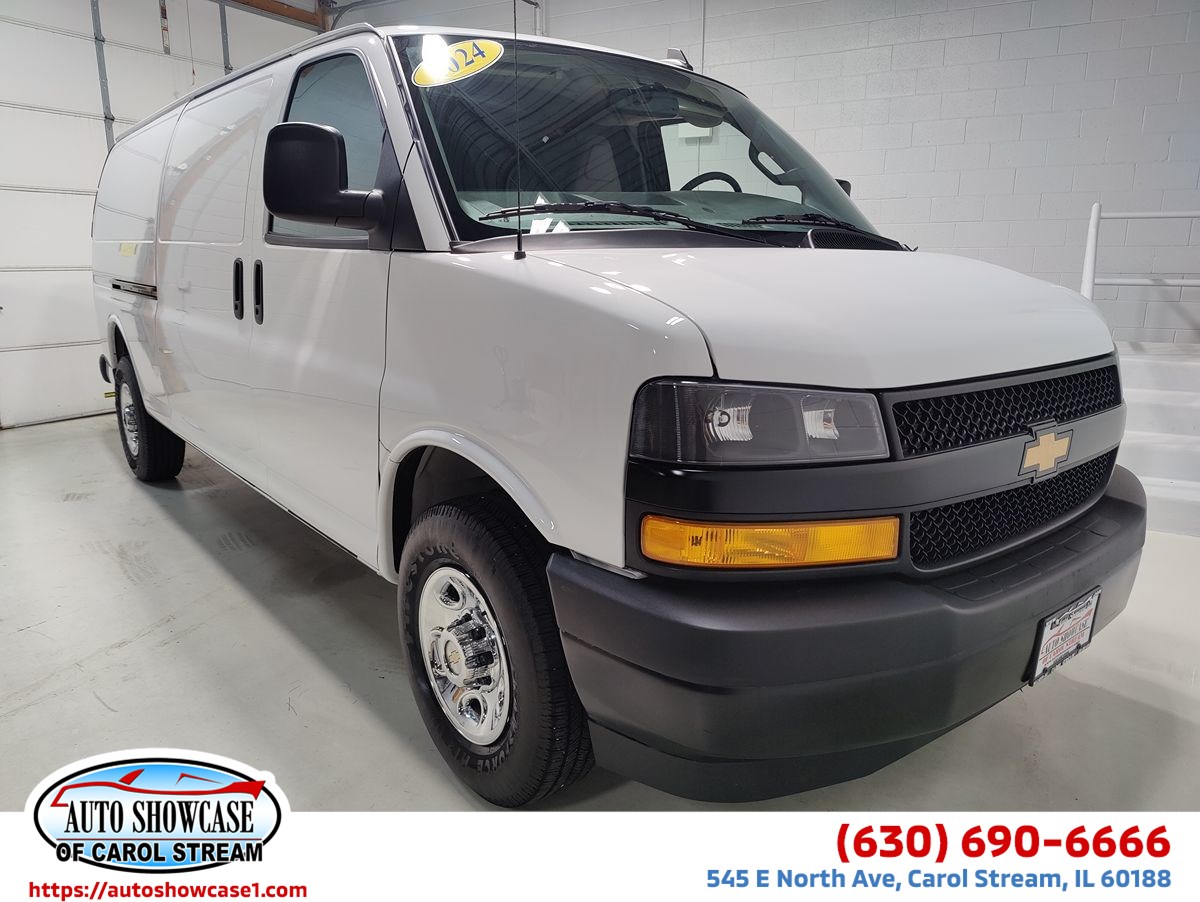 2024 Chevrolet Express 3500 1WT LWB's photo