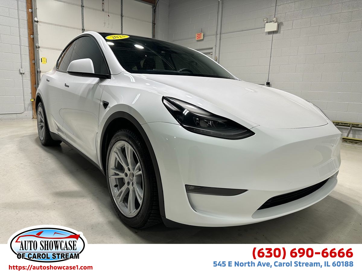 2023 Tesla Model Y Long Range Dual Motor All-Wheel Drive's photo