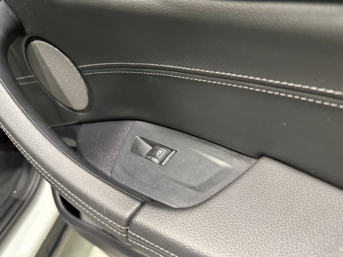 2019 BMW X3 30i - Photo 17