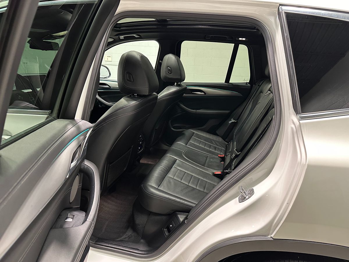 2019 BMW X3 30i - Photo 24