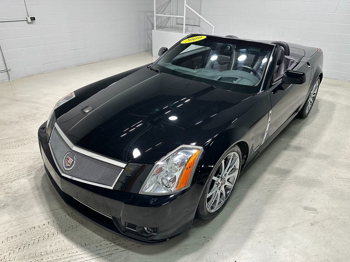 2009 Cadillac XLR V - Photo 22