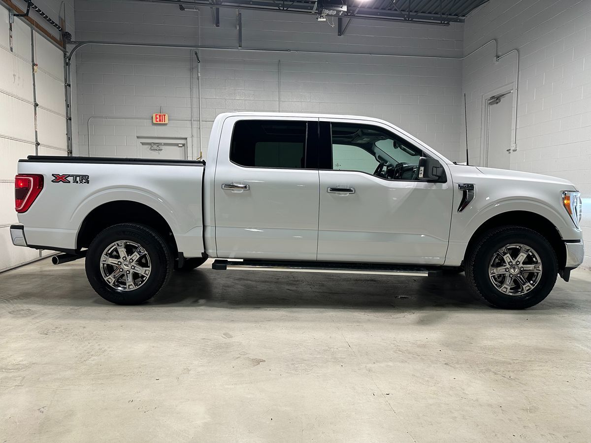 Photo 2 of this Ford F-150