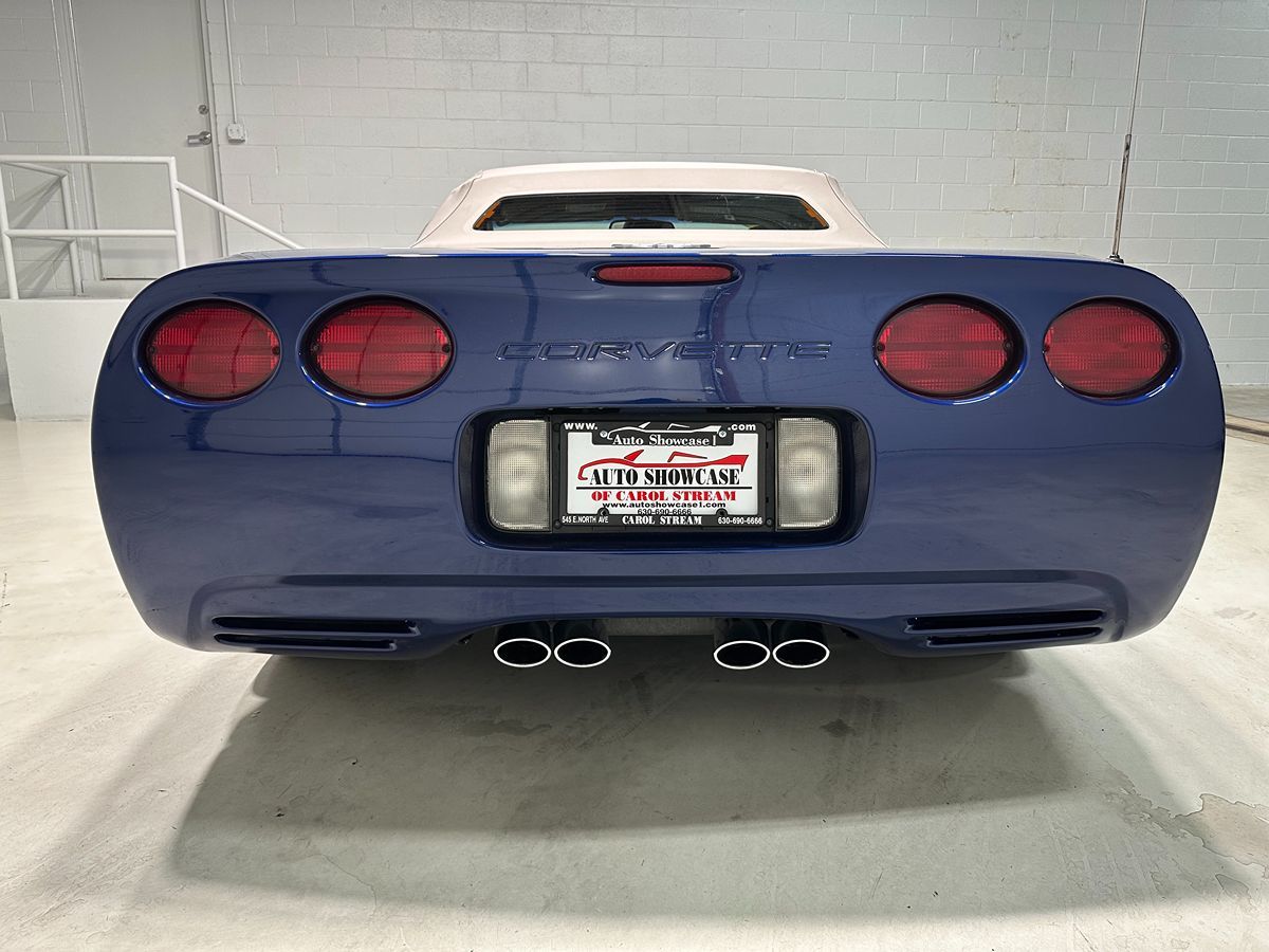 Photo 7 of this Chevrolet Corvette