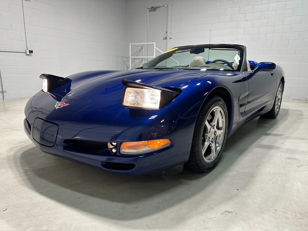 Photo 15 of this Chevrolet Corvette