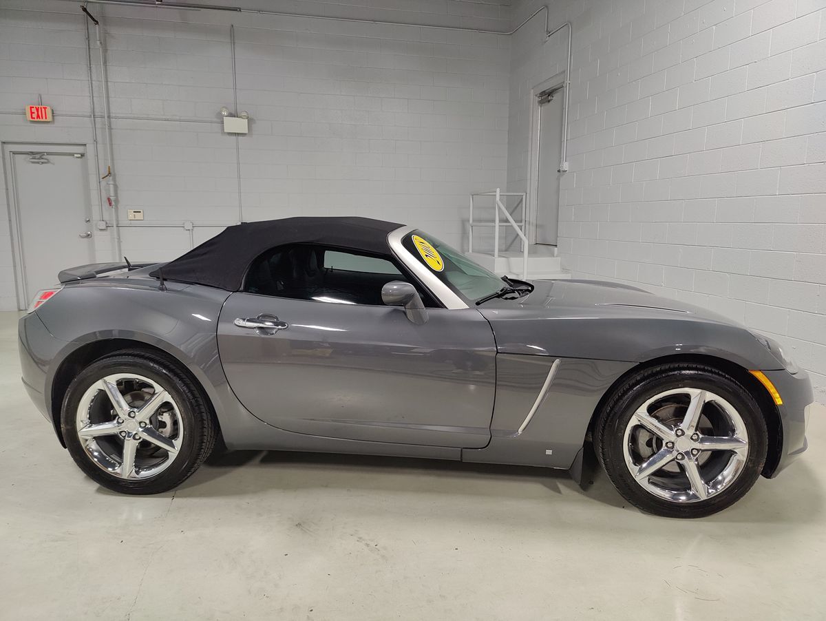 Photo 8 of this Saturn Sky