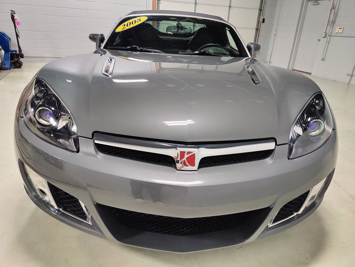 Photo 3 of this Saturn Sky