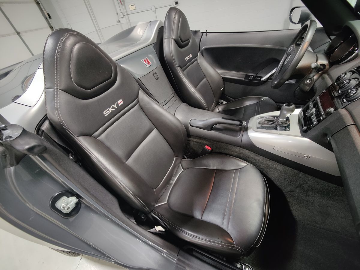 Photo 18 of this Saturn Sky