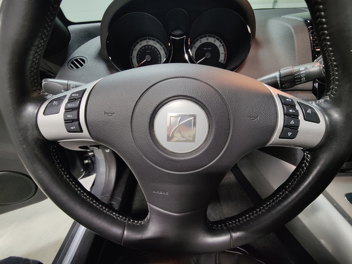 Photo 32 of this Saturn Sky