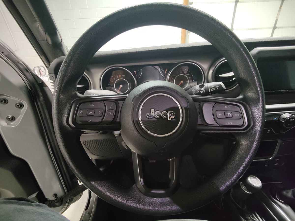 Photo 34 of this Jeep Wrangler