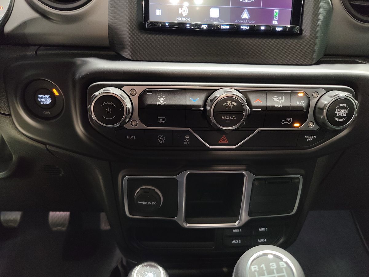 Photo 40 of this Jeep Wrangler