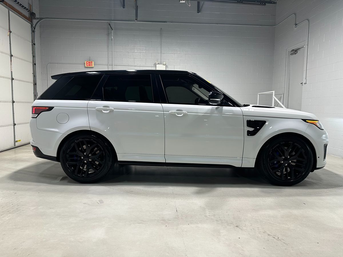 Photo 2 of this Land Rover Range Rover Sport
