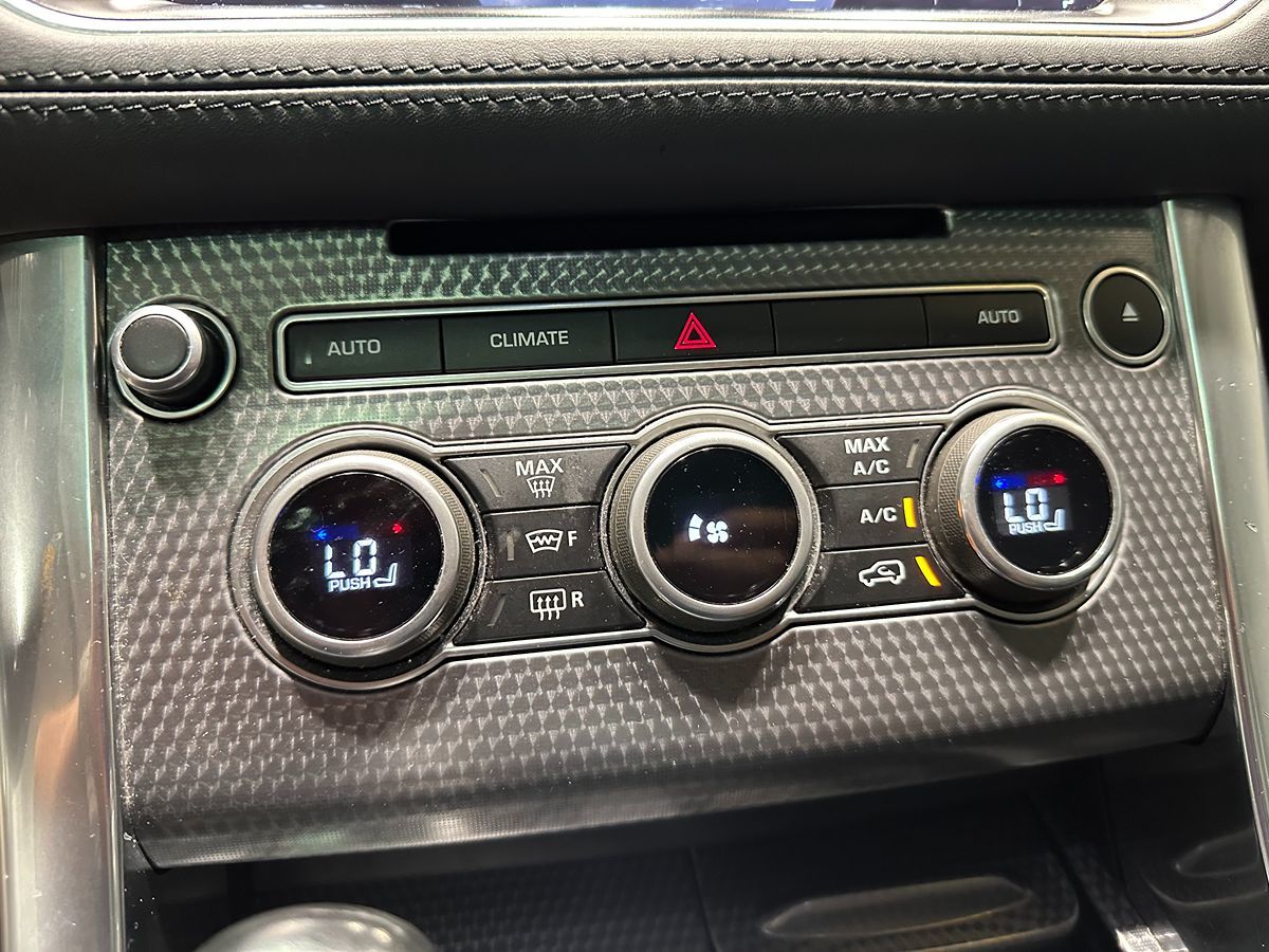 Photo 39 of this Land Rover Range Rover Sport