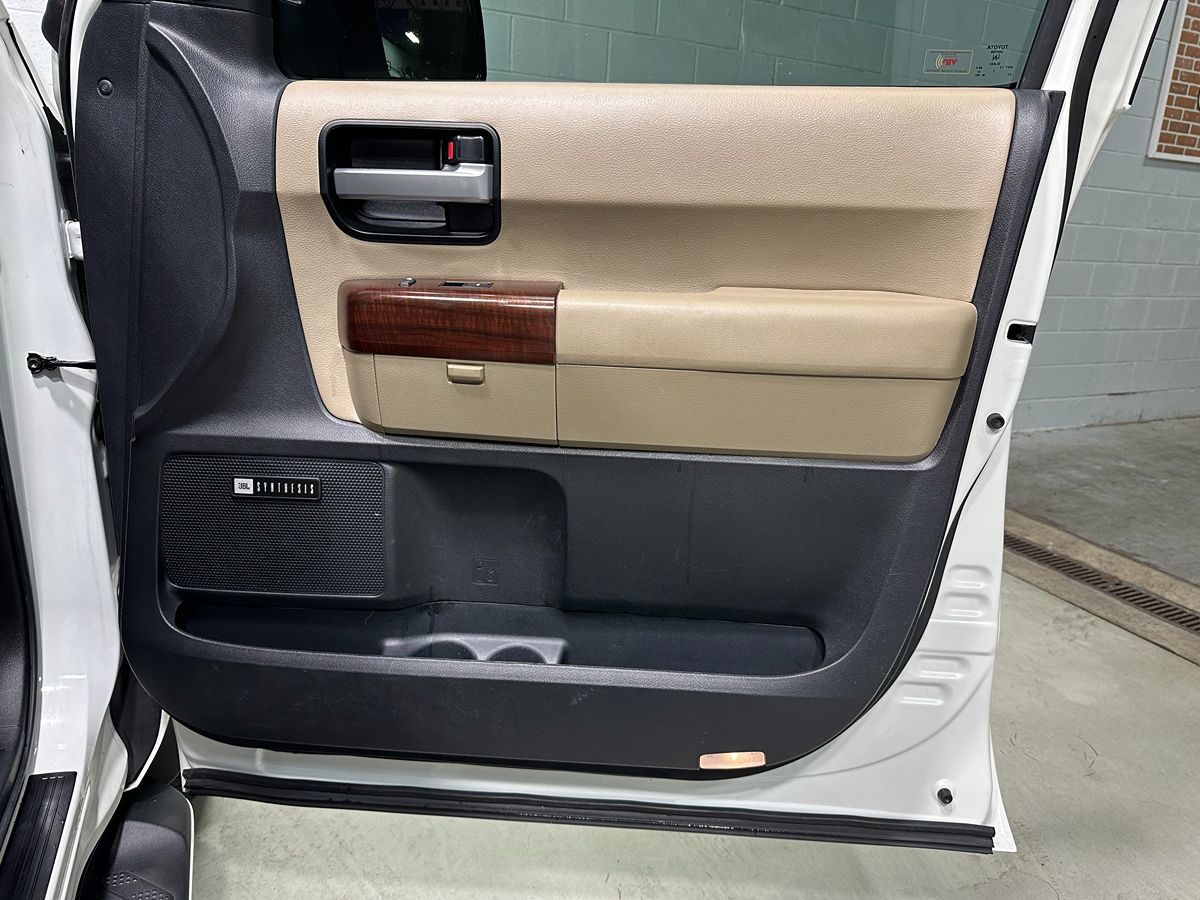 Photo 10 of this Toyota Sequoia