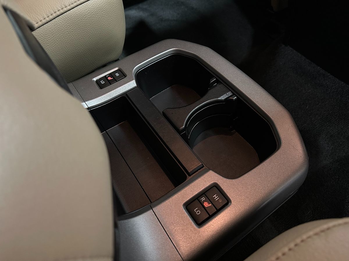 Photo 19 of this Toyota Sequoia