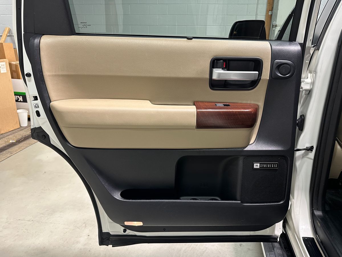 Photo 26 of this Toyota Sequoia
