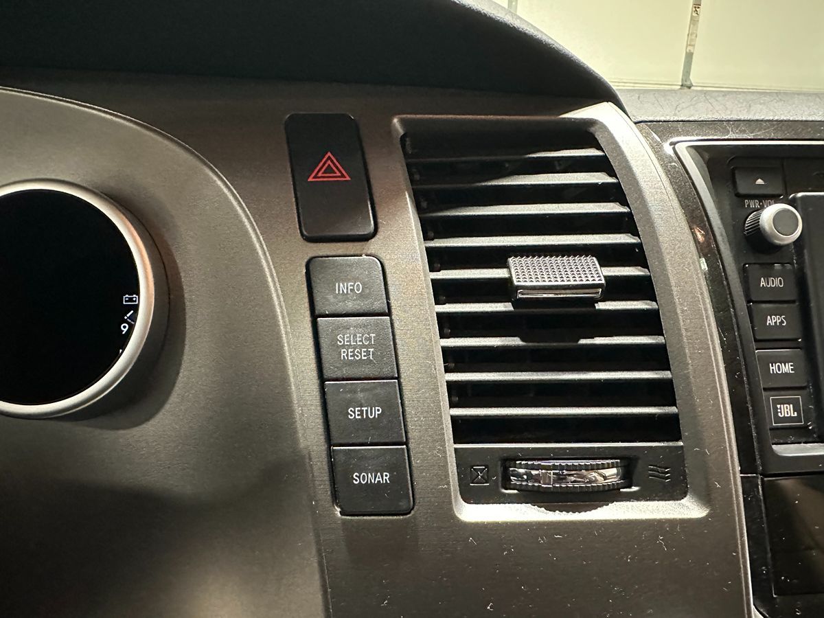 Photo 42 of this Toyota Sequoia