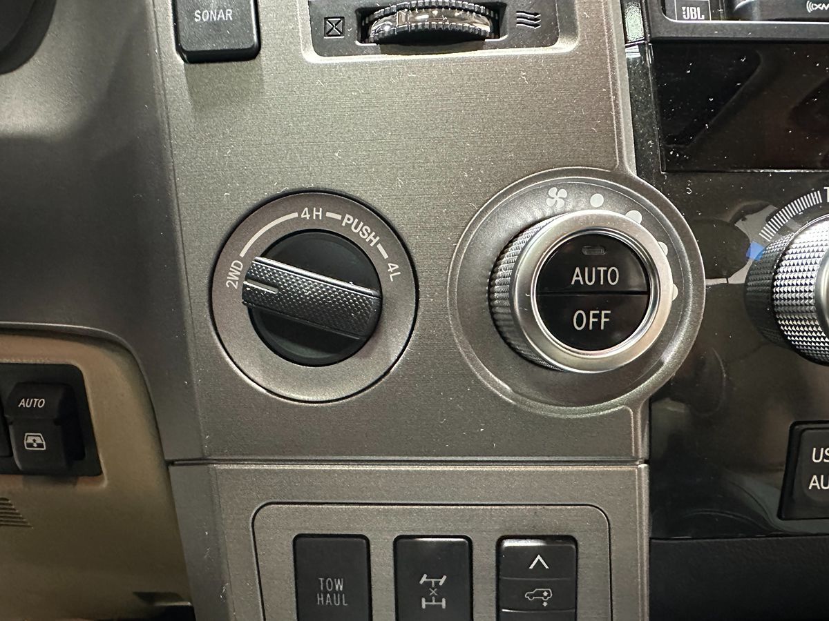 Photo 43 of this Toyota Sequoia