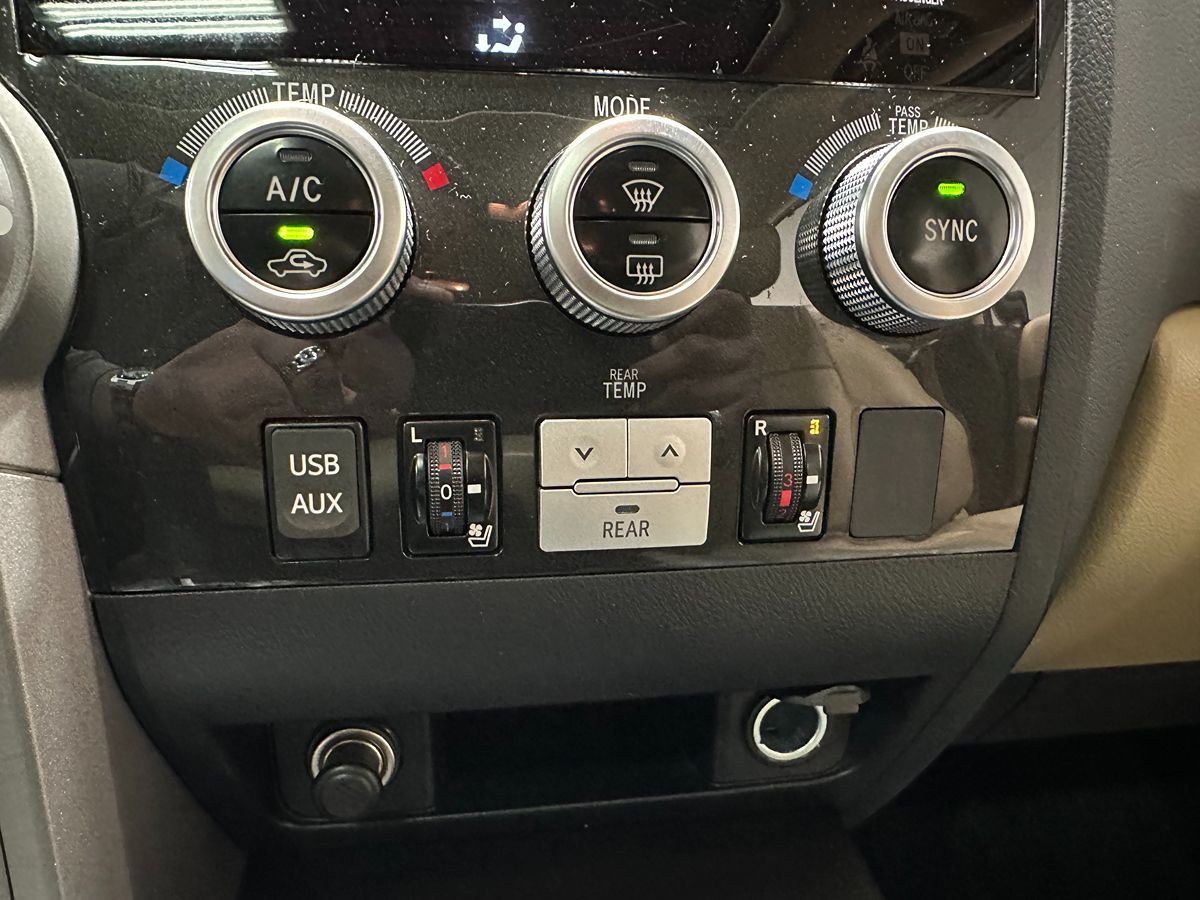 Photo 44 of this Toyota Sequoia