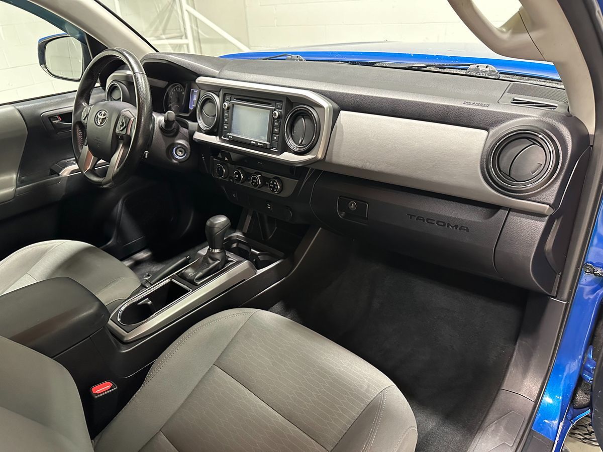 Photo 10 of this Toyota Tacoma