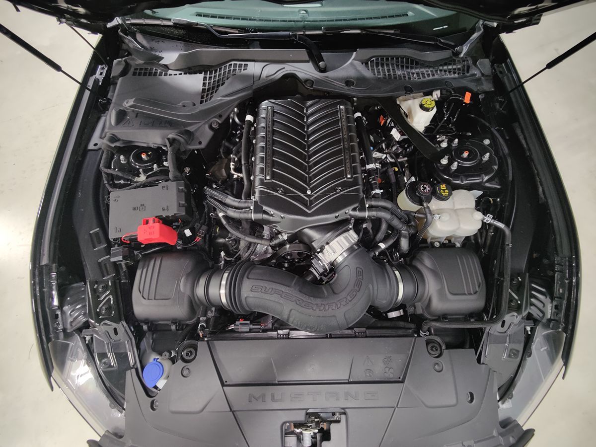 Photo 4 of this Ford Mustang