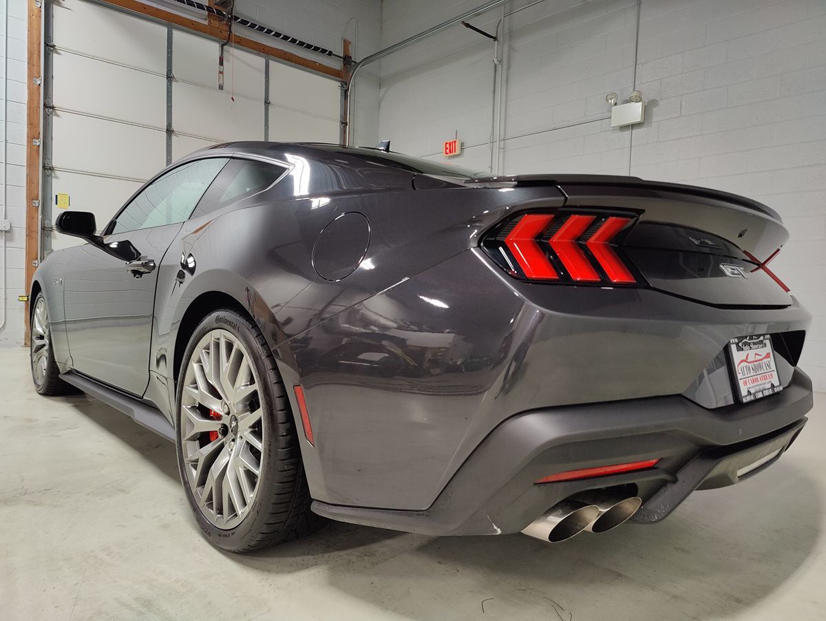 Photo 24 of this Ford Mustang