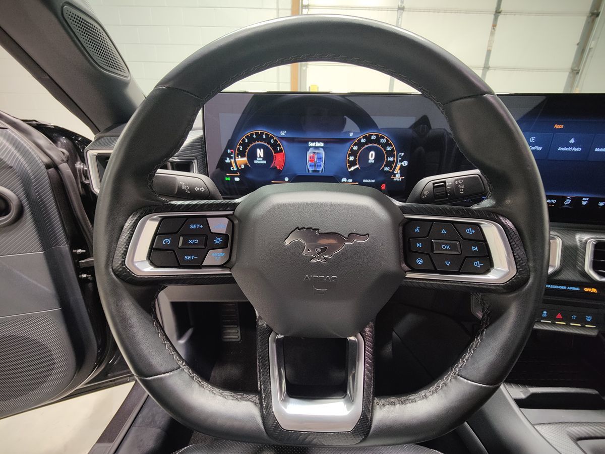 Photo 33 of this Ford Mustang