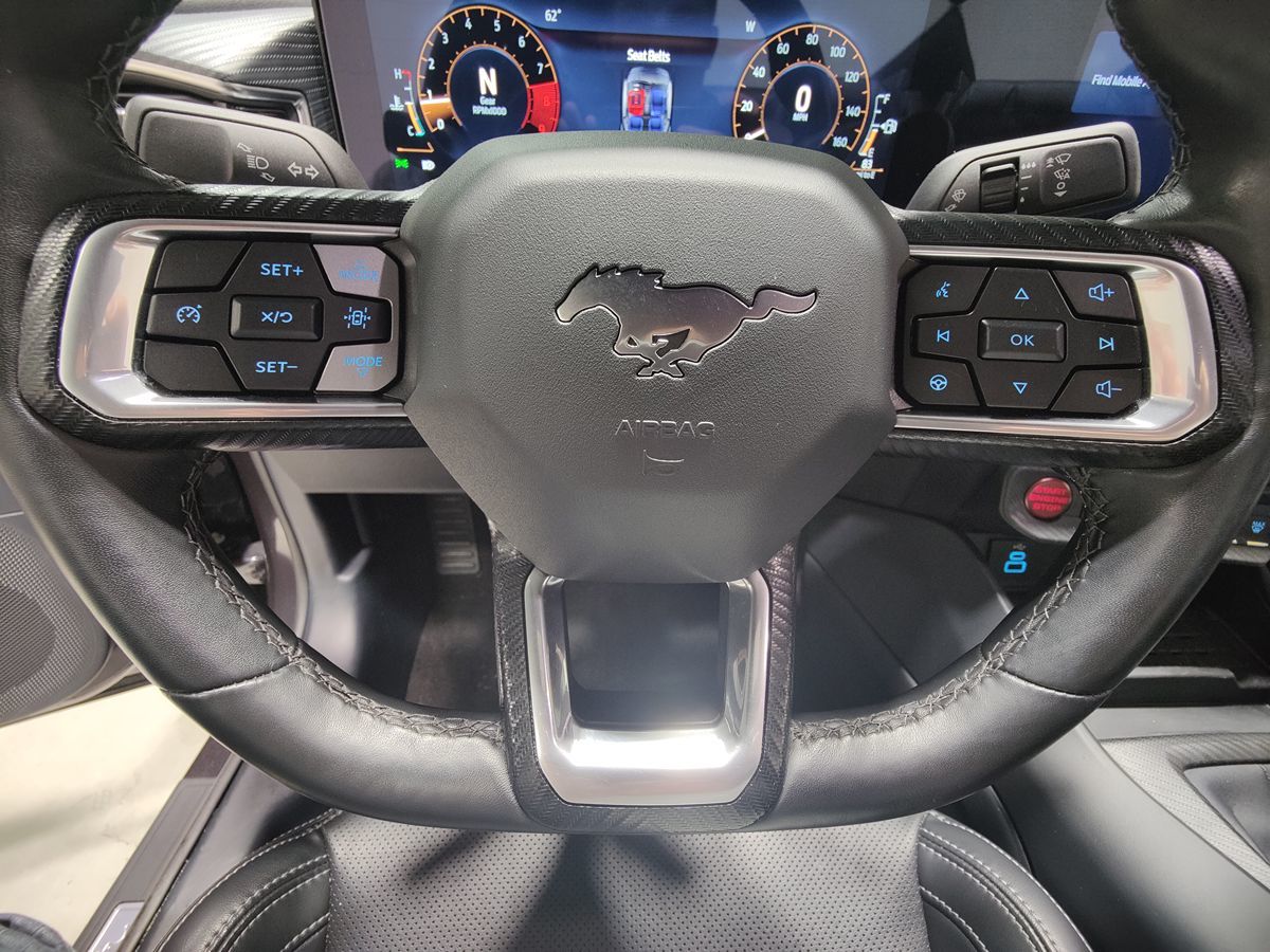 Photo 34 of this Ford Mustang